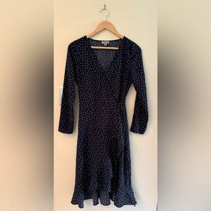 Chealsea 28 Navy & White size Small Wrap Dress